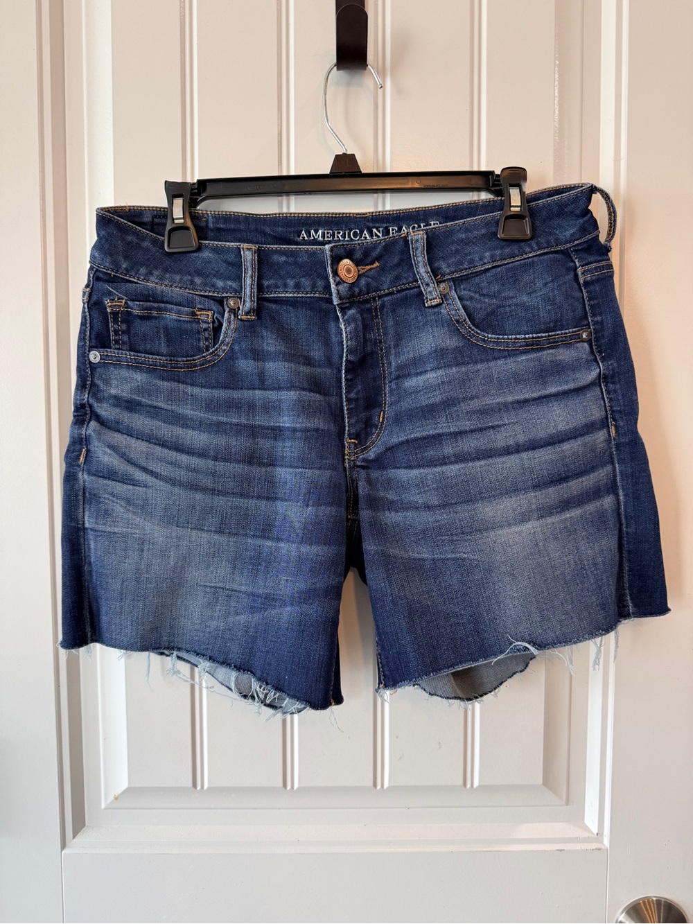 American Eagle Outfitters Midi Denim Jeans